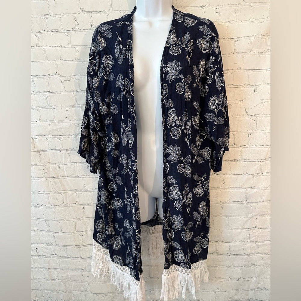 Crescent kimono with fringe